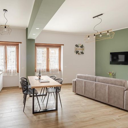 Appartamento Gardenie House Roma Esterno foto