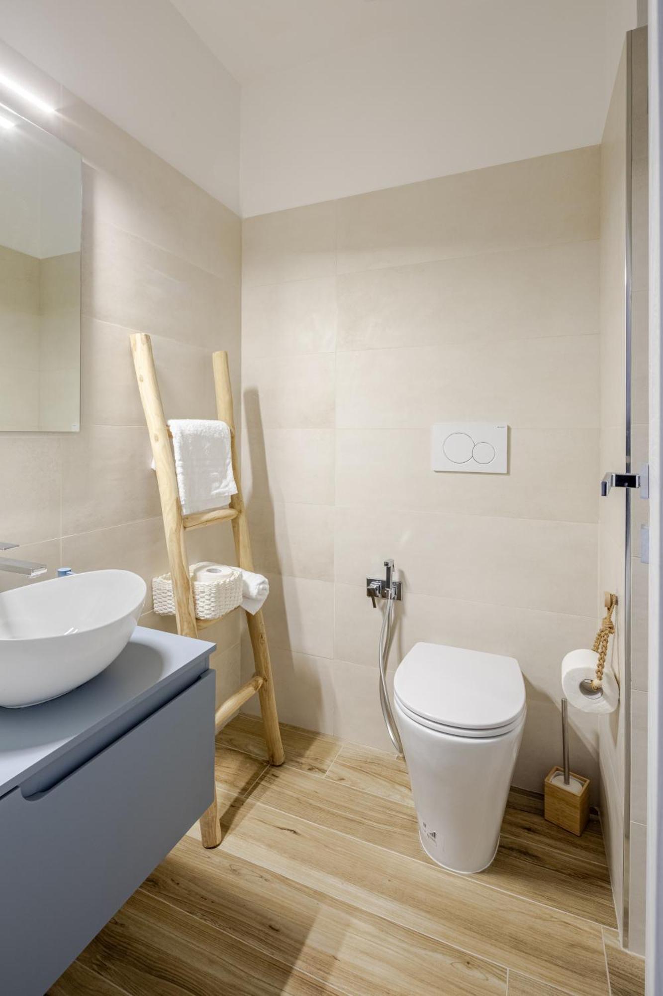 Appartamento Gardenie House Roma Esterno foto